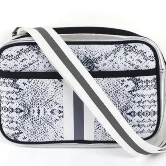 Neoprene Compact Crossbody-Harper - Picture 2 of 2